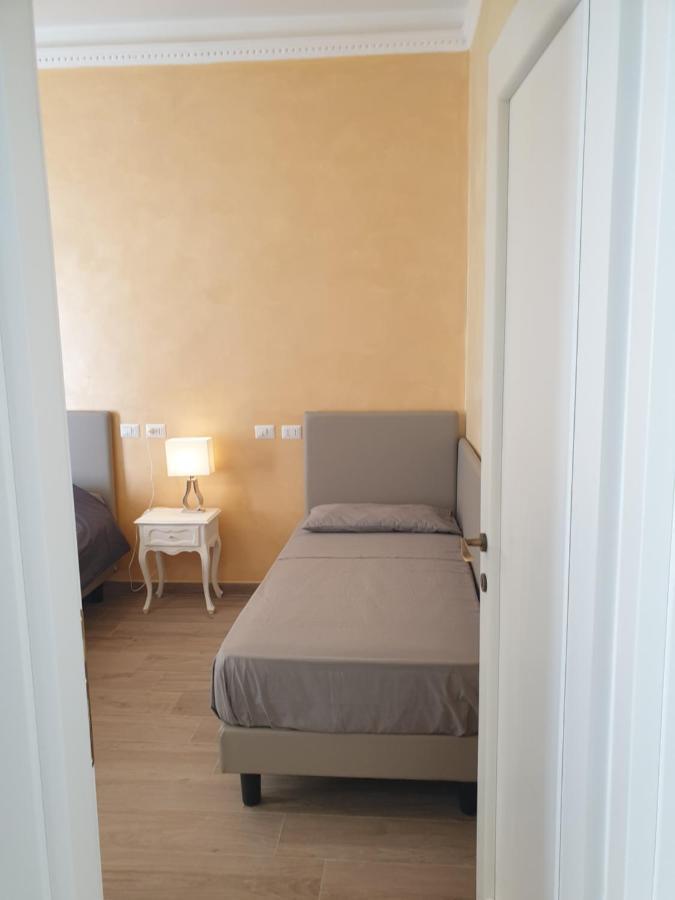 Lombardo Bed & Breakfast Roma Ngoại thất bức ảnh