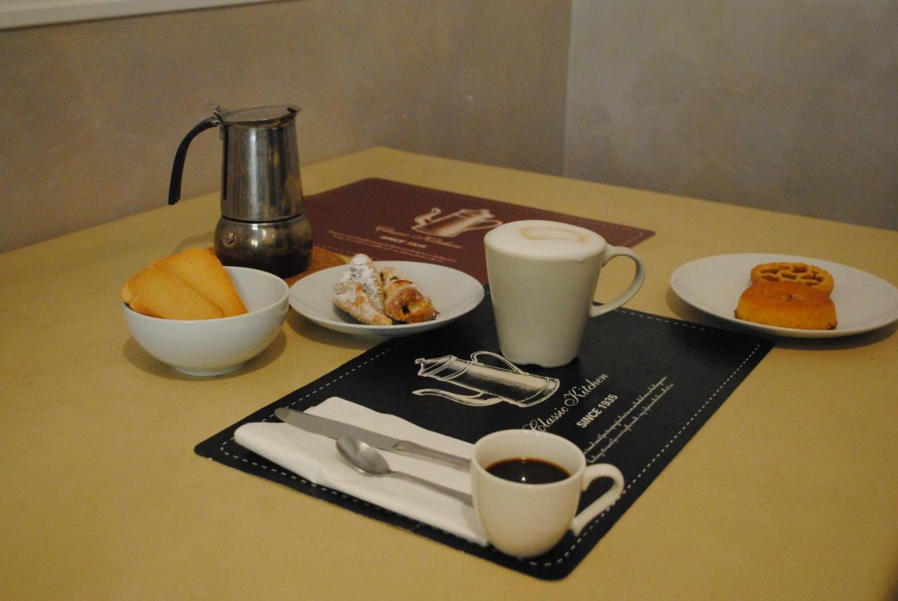 Lombardo Bed & Breakfast Roma Ngoại thất bức ảnh