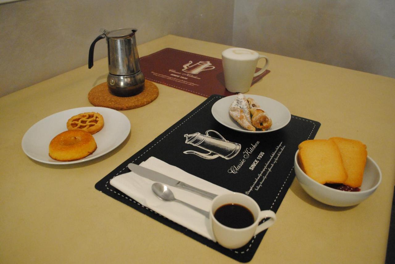 Lombardo Bed & Breakfast Roma Ngoại thất bức ảnh